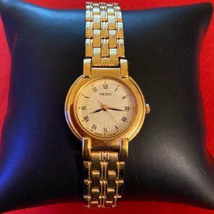 Woman’s Seiko Quartz Gold Tone Steel Band Watch